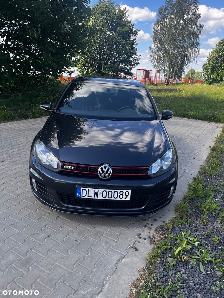 Volkswagen Golf - 3