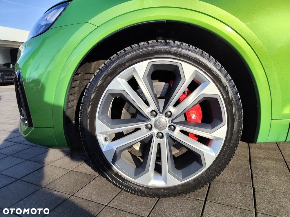 Audi SQ5 - 10