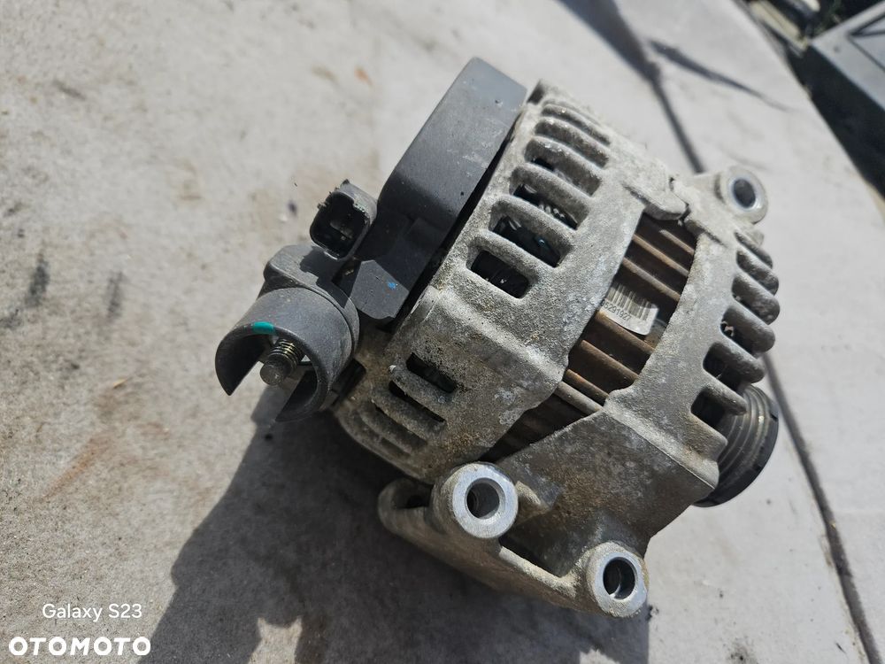Alternator Peugeot 5008 I 1,6 16V 88kW 120KM 2010r Bosch - 3