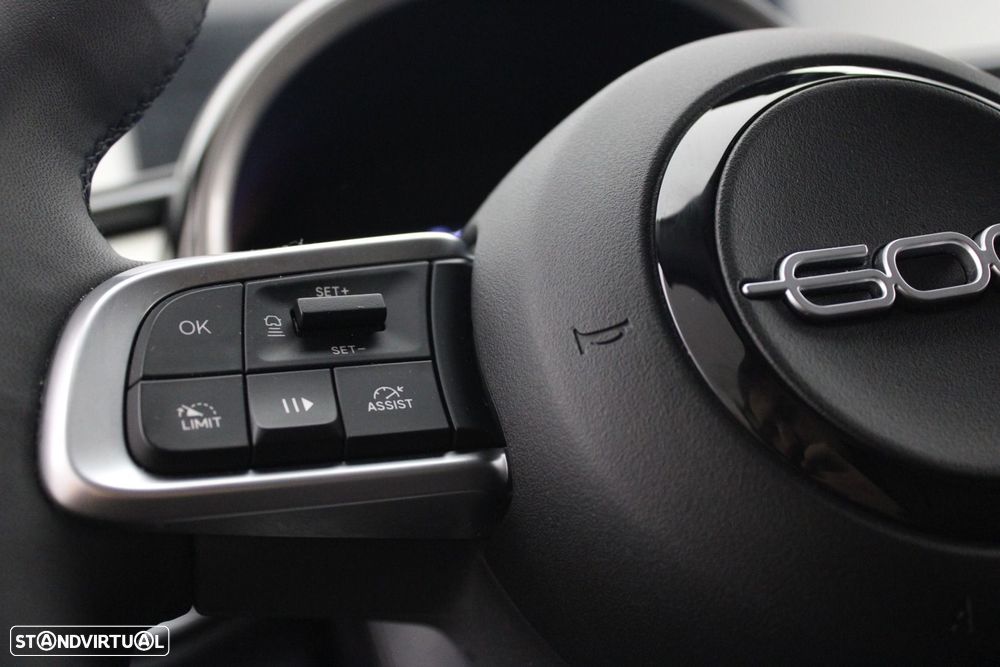 Fiat 600e 54 kWh La Prima - 12