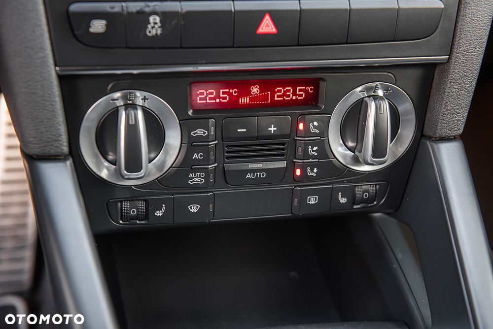 Audi RS3 Sportback S tronic - 22