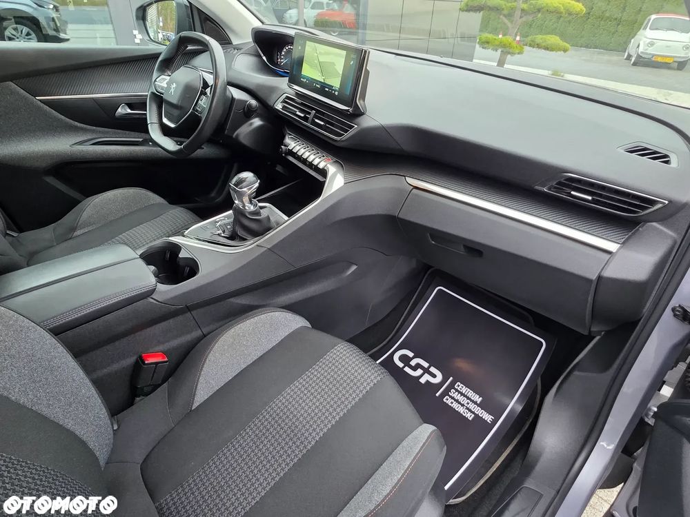 Peugeot 3008 1.5 BlueHDi Allure Pack S&S - 23