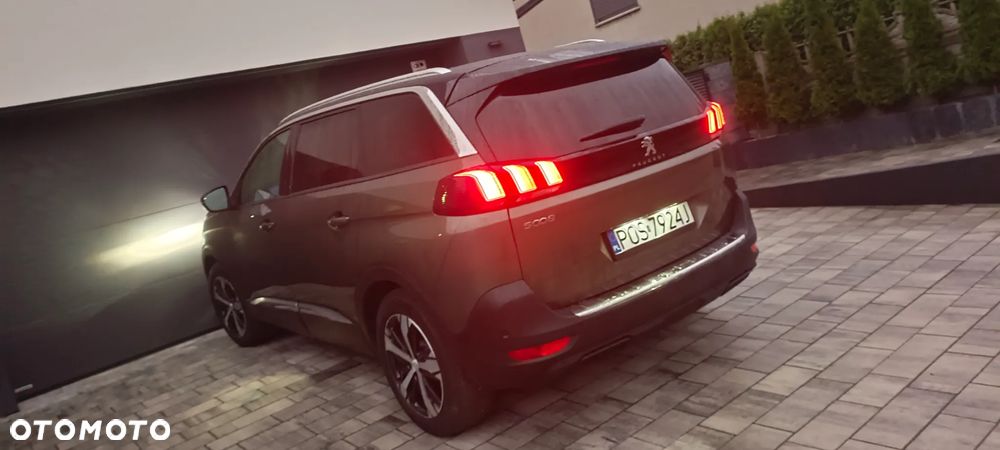 Peugeot 5008 1.2 PureTech Allure S&S EAT8 - 7