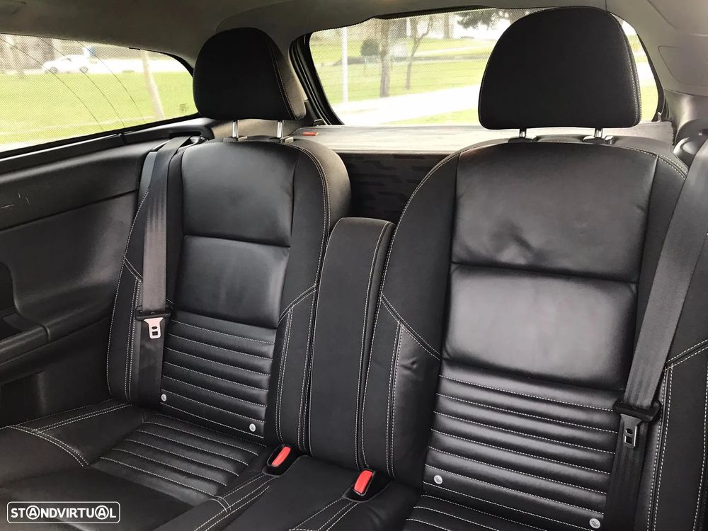 Volvo C30 1.6 D2 R-Design Start/Stop - 7