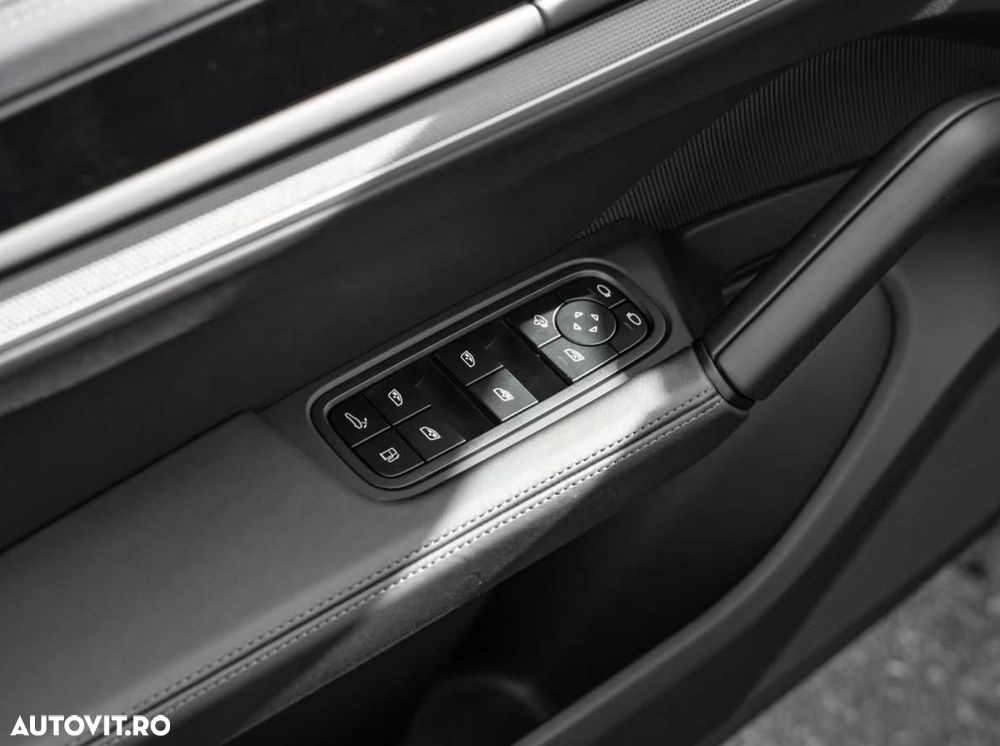 Porsche Cayenne Coupe - 31