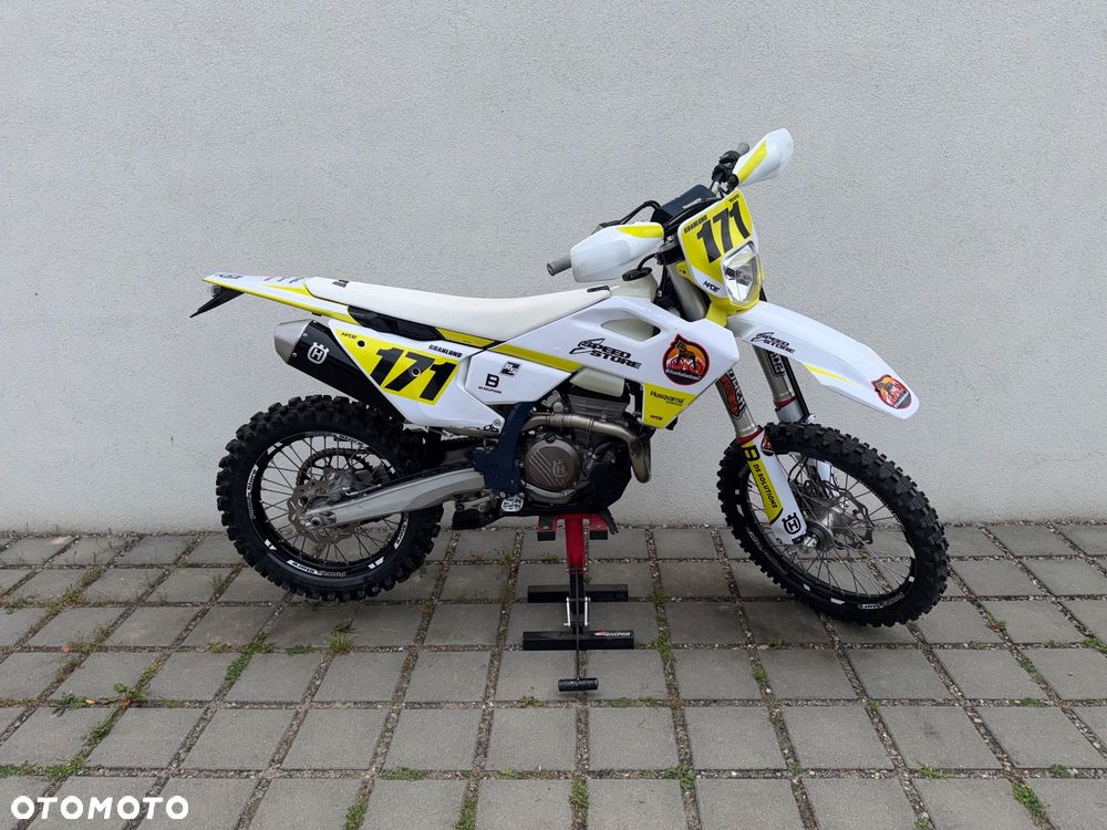 Husqvarna FE - 4