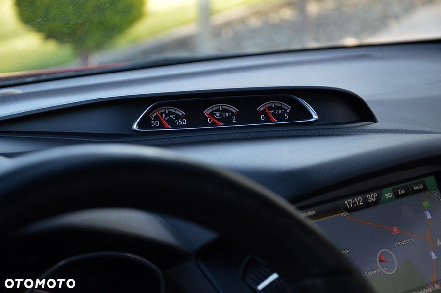 Ford Focus 2.0 EcoBoost ST mit Leder-Sport-Paket - 32