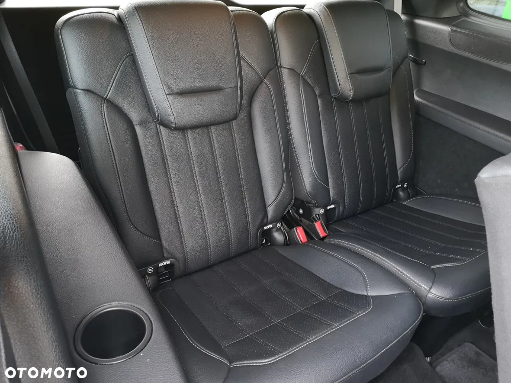 Mercedes-Benz GLS - 25