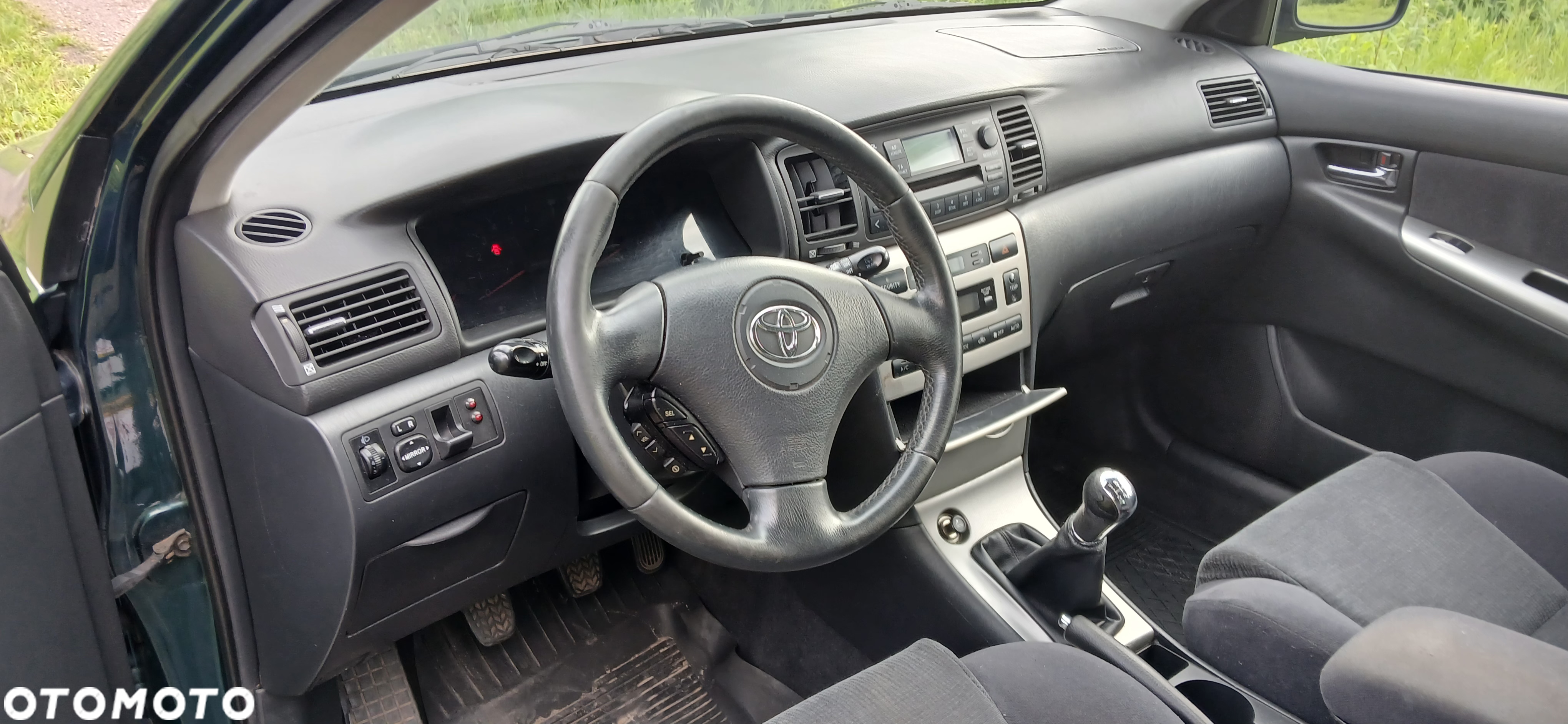 Toyota Corolla 1.6 VVT-i Sol - 11