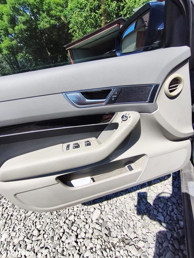 Audi A6 Avant 2.4 - 13