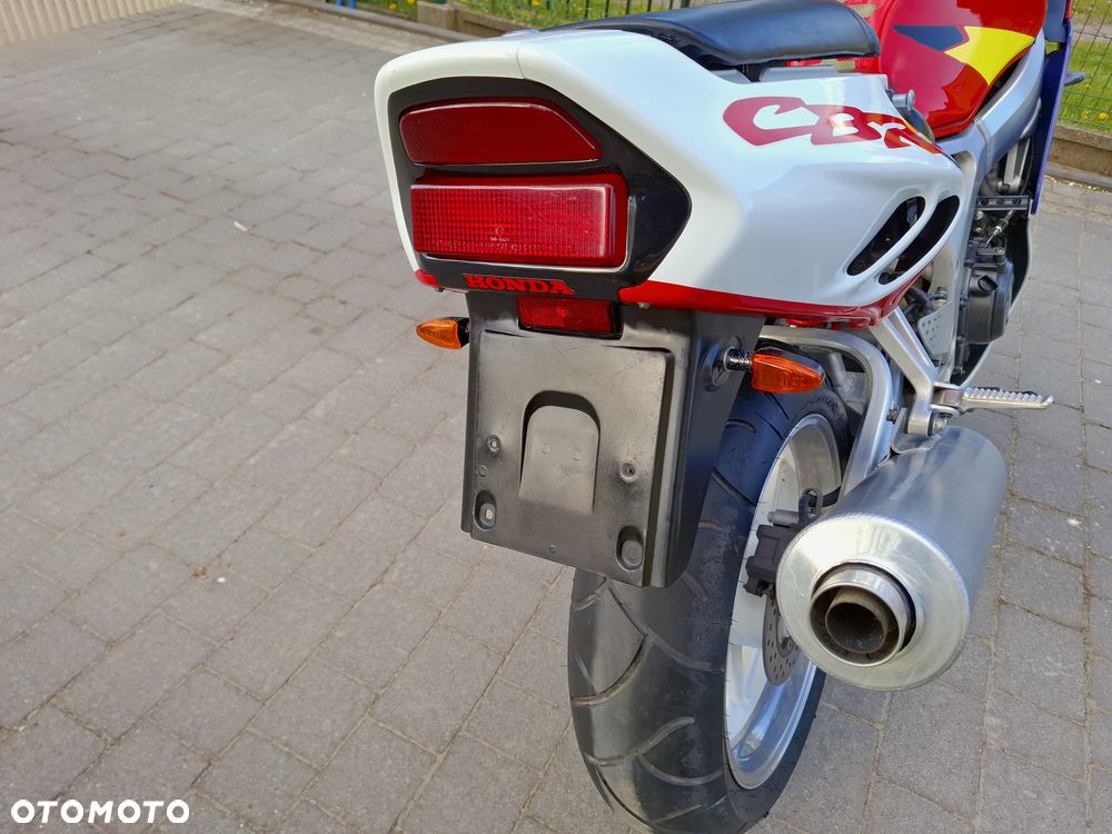 Honda CBR - 22