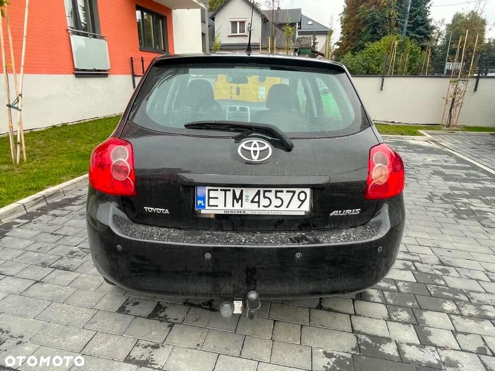 Toyota Auris 1.6 VVT-i Luna - 6