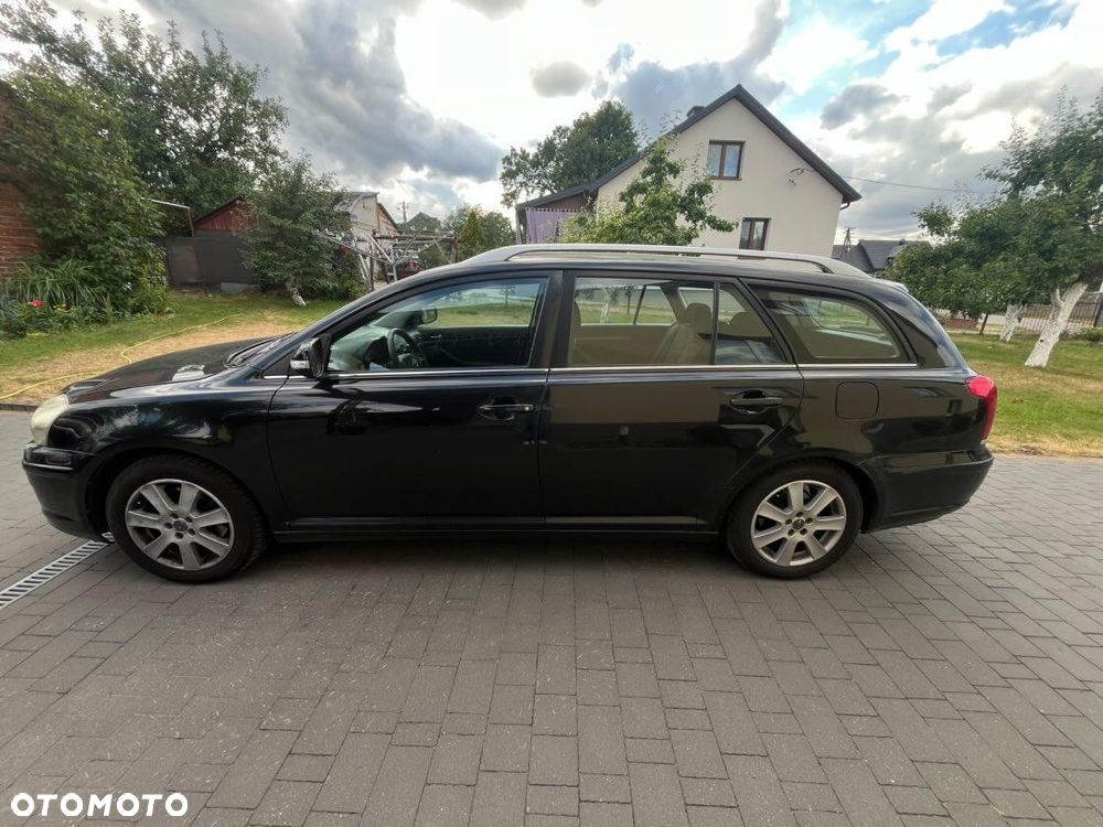 Toyota Avensis 2.0 D-4D Luna - 7