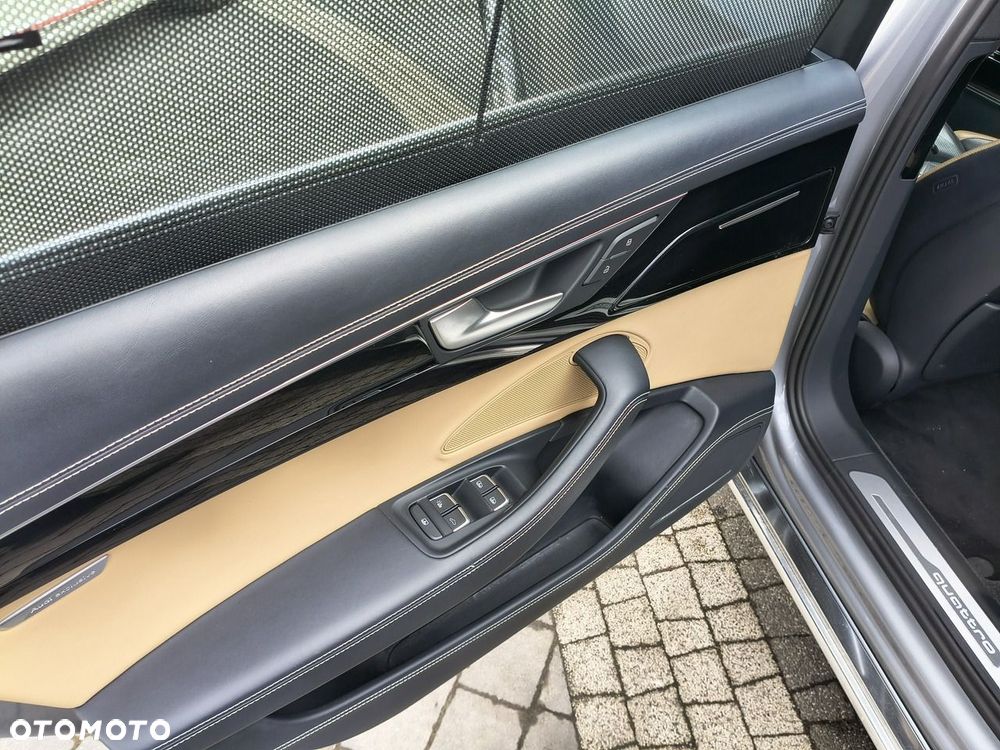 Audi A8 - 27