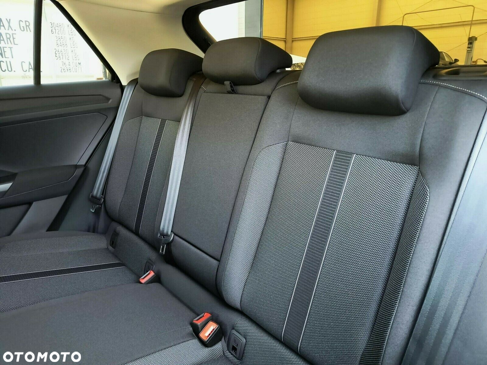 Volkswagen T-Roc 1.5 TSI Life Plus DSG - 18