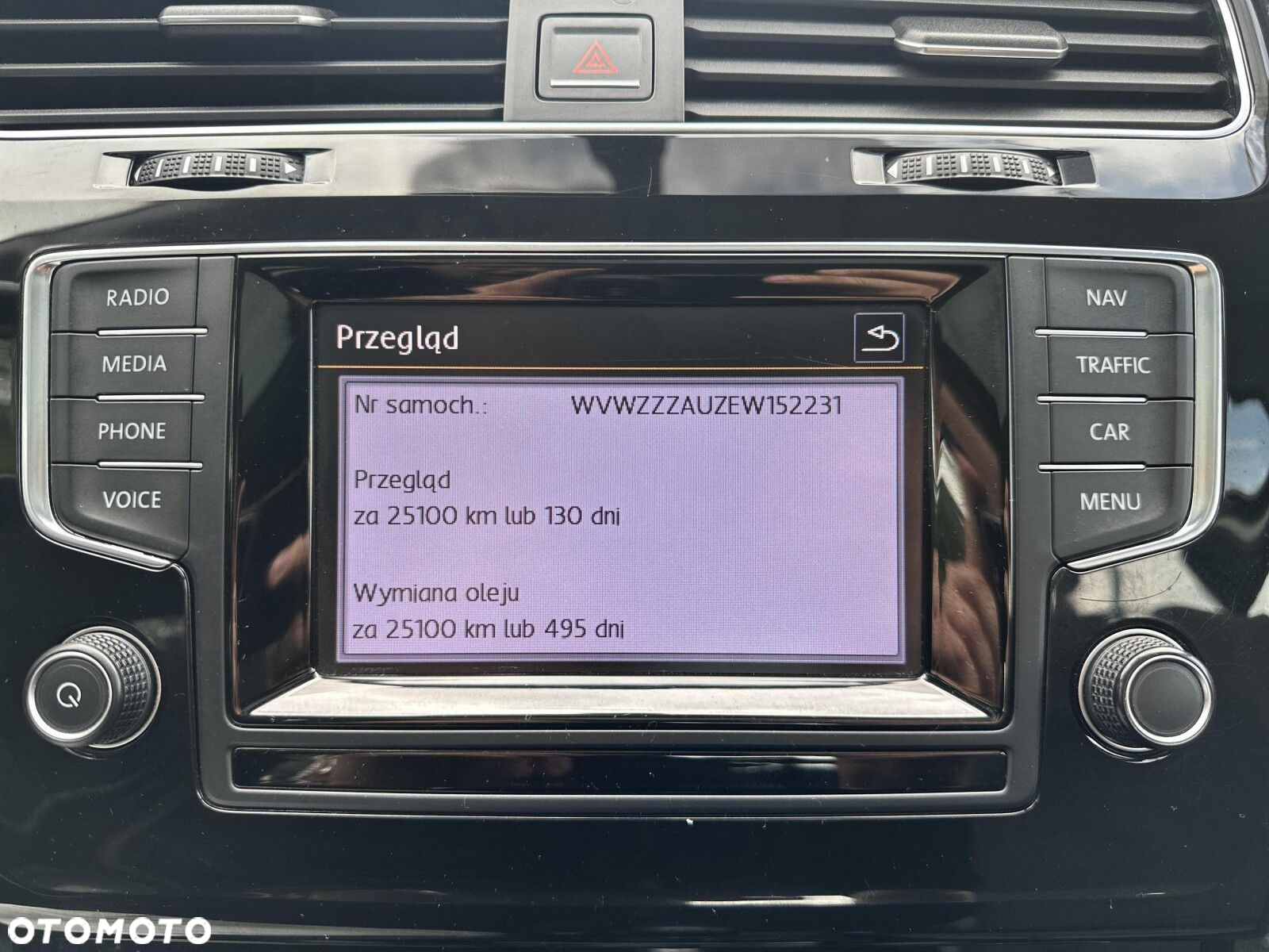 Volkswagen Golf VII 1.4 TSI BMT Highline - 17