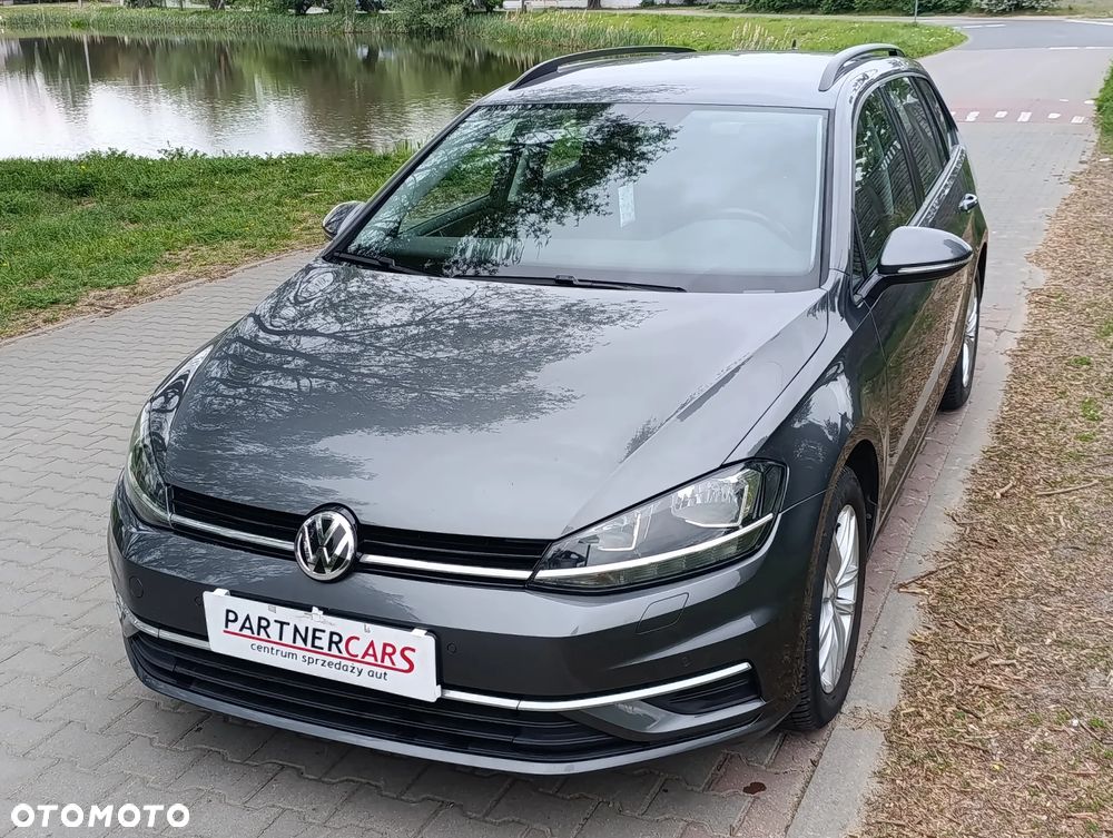 Volkswagen Golf 1.6 TDI SCR DSG Comfortline - 1