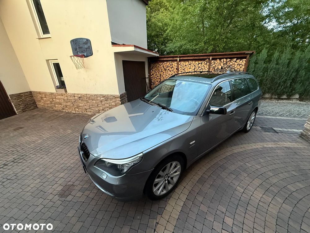 BMW Seria 5 530d xDrive - 2