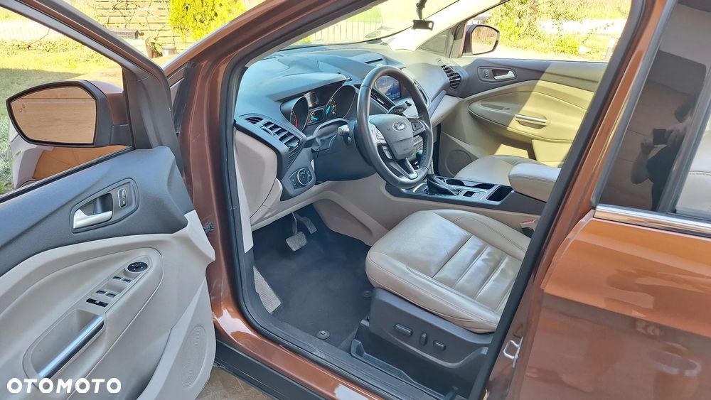 Ford Escape - 10