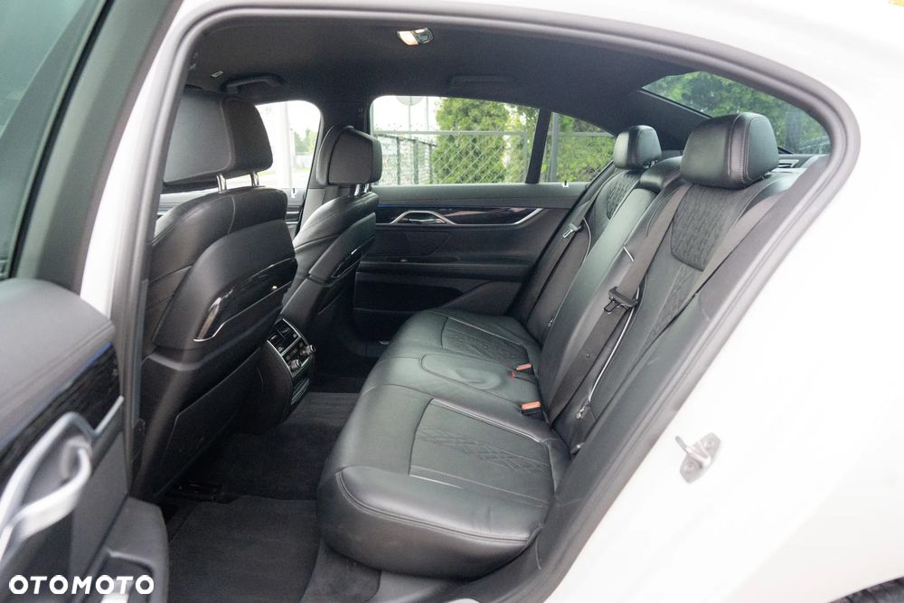 BMW Seria 7 730d xDrive - 20