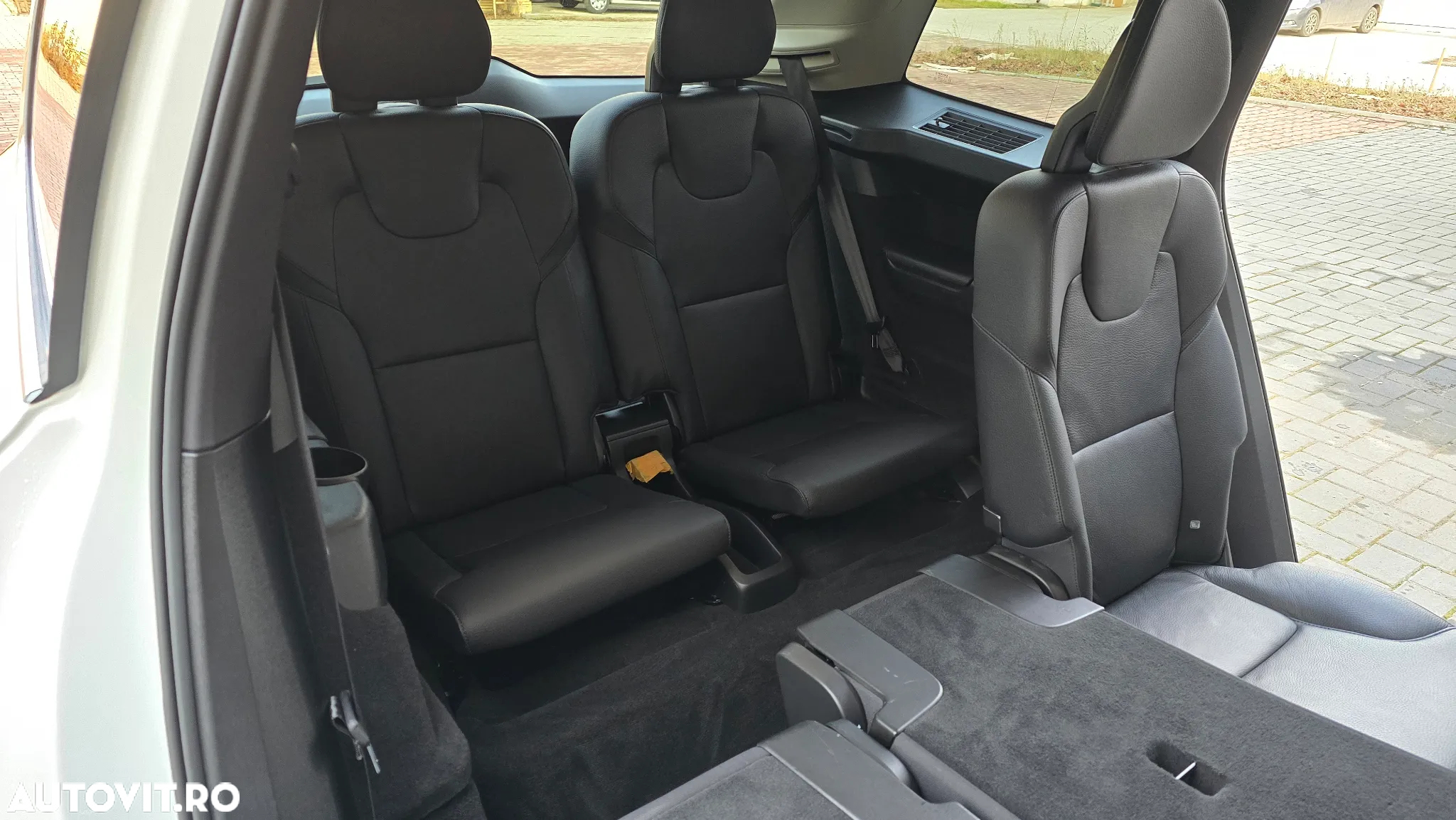 Volvo XC 90 T8 AWD Recharge Geartronic Inscription Expression - 27