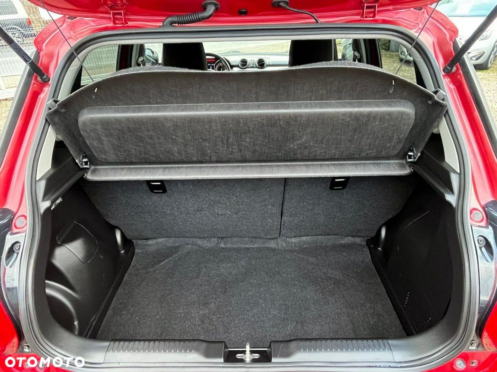 Suzuki Swift - 11