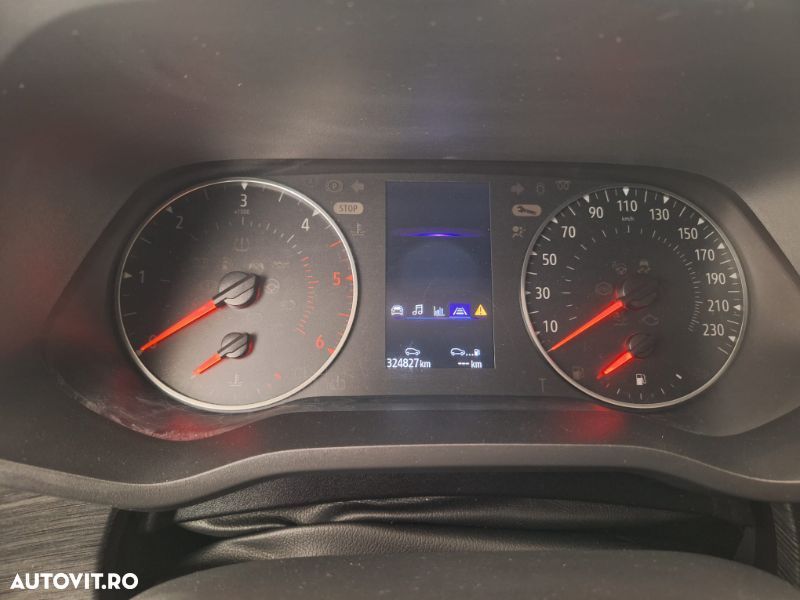 RENAULT Trafic 2022 — imagine 11