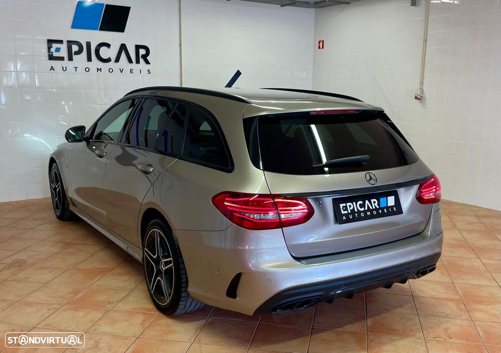 Mercedes-Benz C 300 de AMG Line - 10