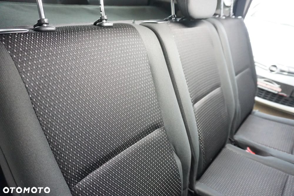 Toyota Corolla Verso 1.6 Luna - 23