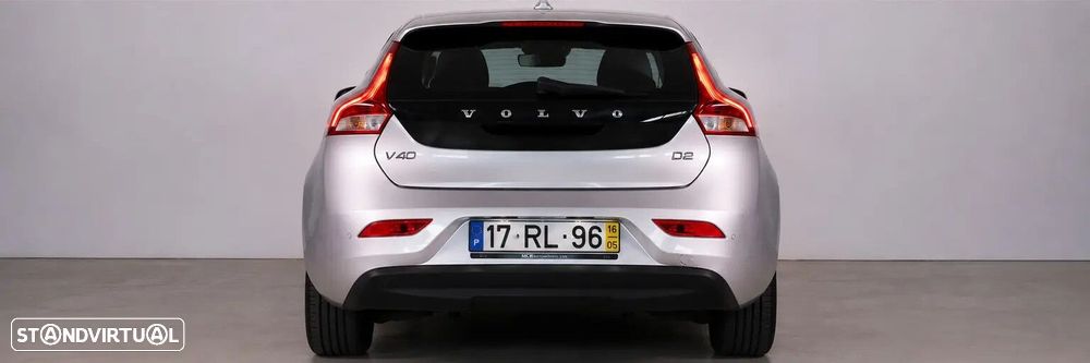 Volvo V40 2.0 D2 Momentum - 17