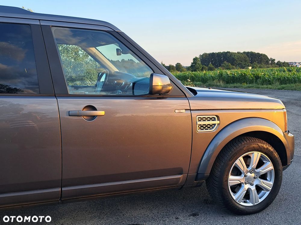 Land Rover Discovery SD V6 HSE - 25