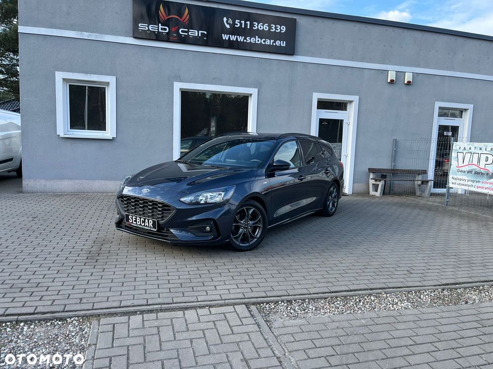Ford Focus SW 1.5 EcoBoost S&S ST-LINE - 26