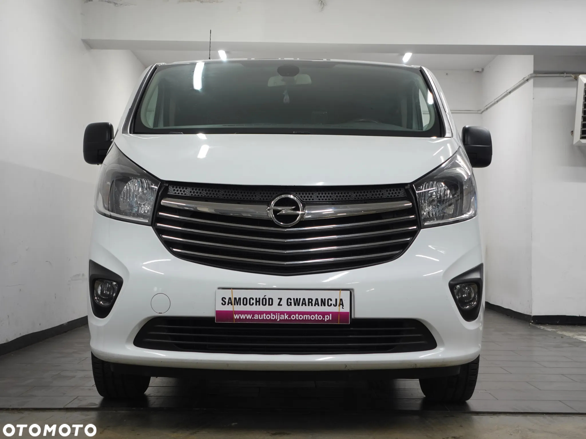Opel Vivaro - 13