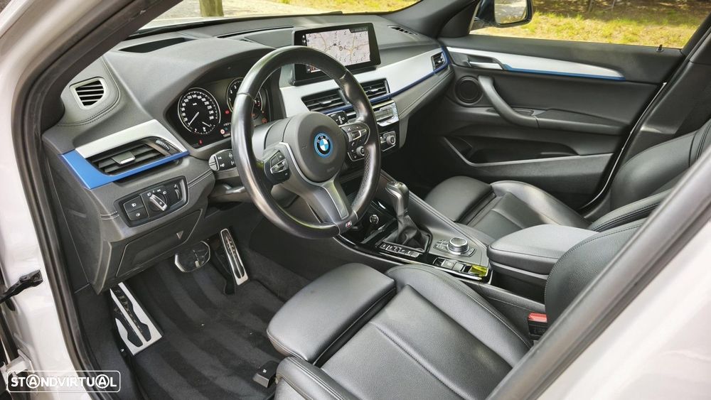 BMW X2 25 e xDrive X Pack M - 36