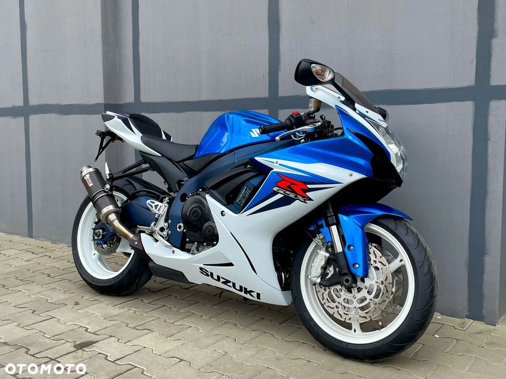Suzuki GSX-R - 1