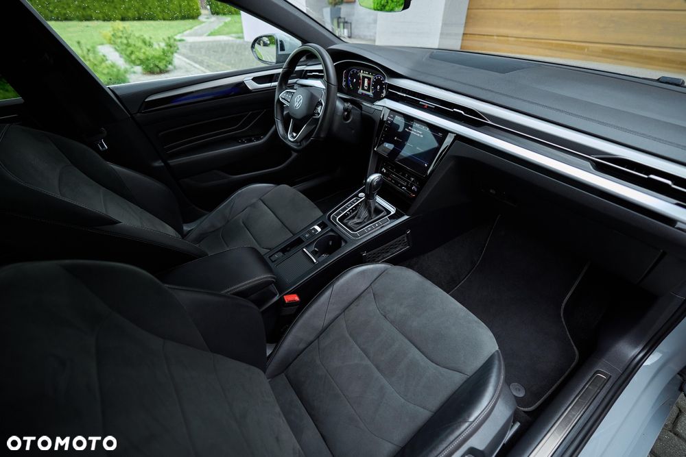 Volkswagen Arteon 2.0 TDI SCR R-Line DSG - 19