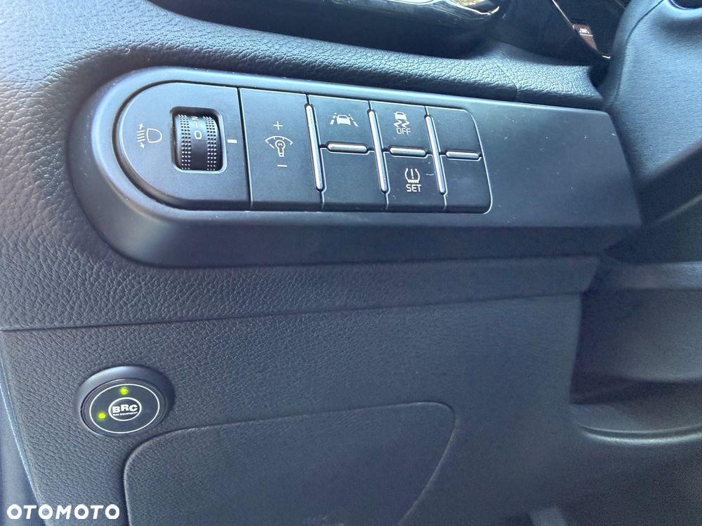 Kia XCeed 1.0 T-GDI OPF VISION - 22