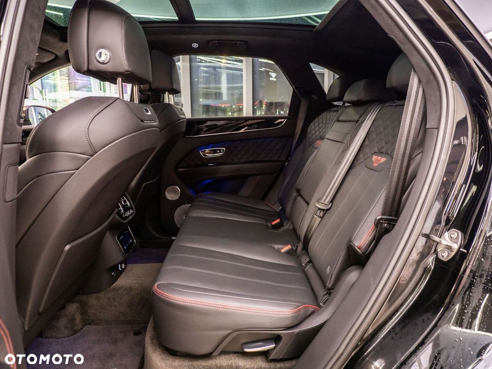 Bentley Bentayga - 27