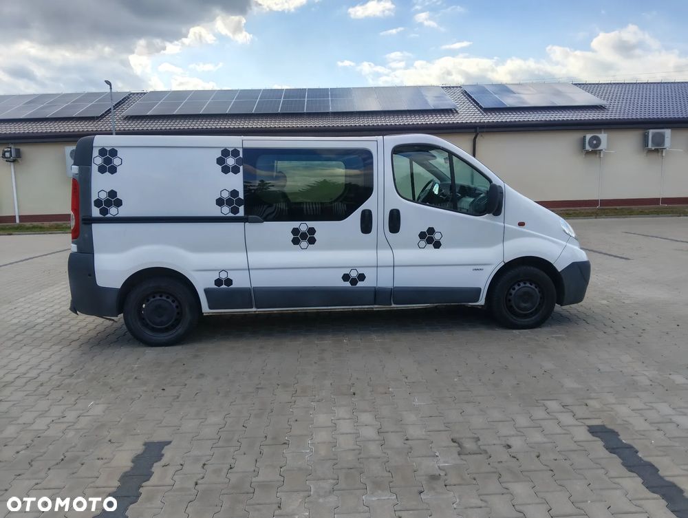 Opel Vivaro - 7