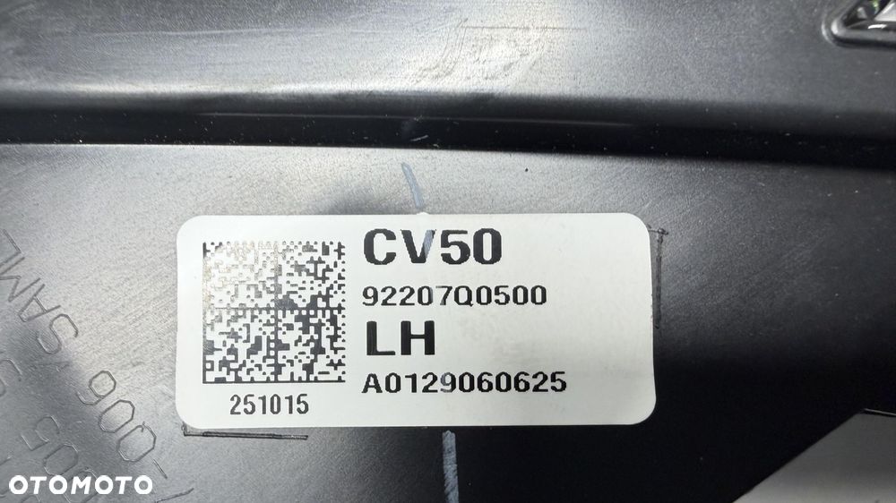 LAMPA LEWA PRZEDNIA GÓRNA HYUNDAI BAYON NOWA OEM  92207Q0500 - 2