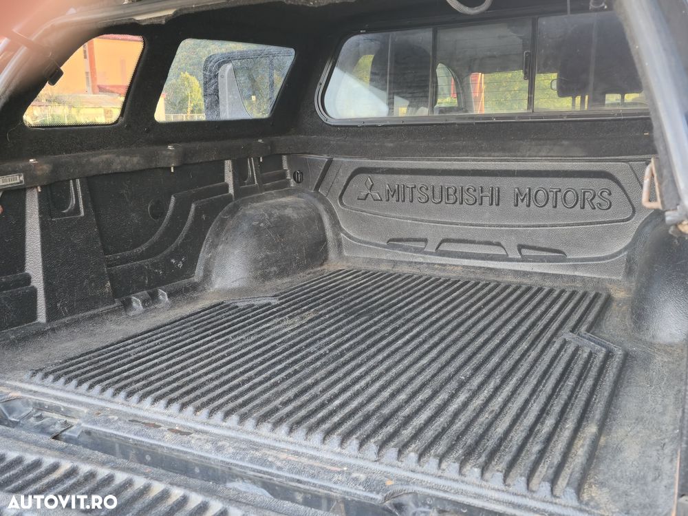 Mitsubishi L200 Pick Up 4x4 DPF Intense Double Cab - 8