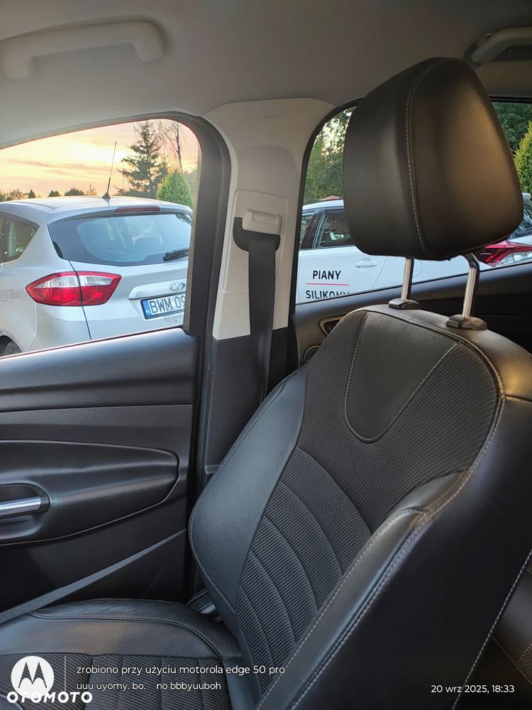 Ford Kuga 2.0 TDCi 4WD Titanium - 19