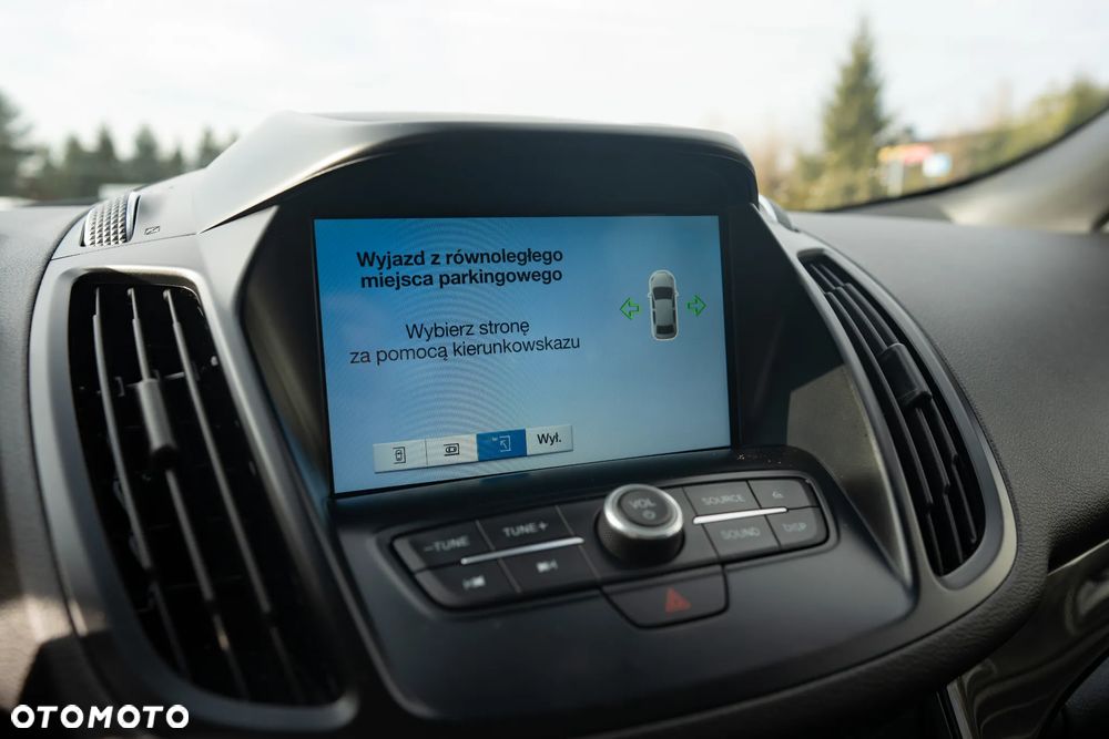 Ford Kuga 1.5 EcoBoost 2x4 ST-Line - 15