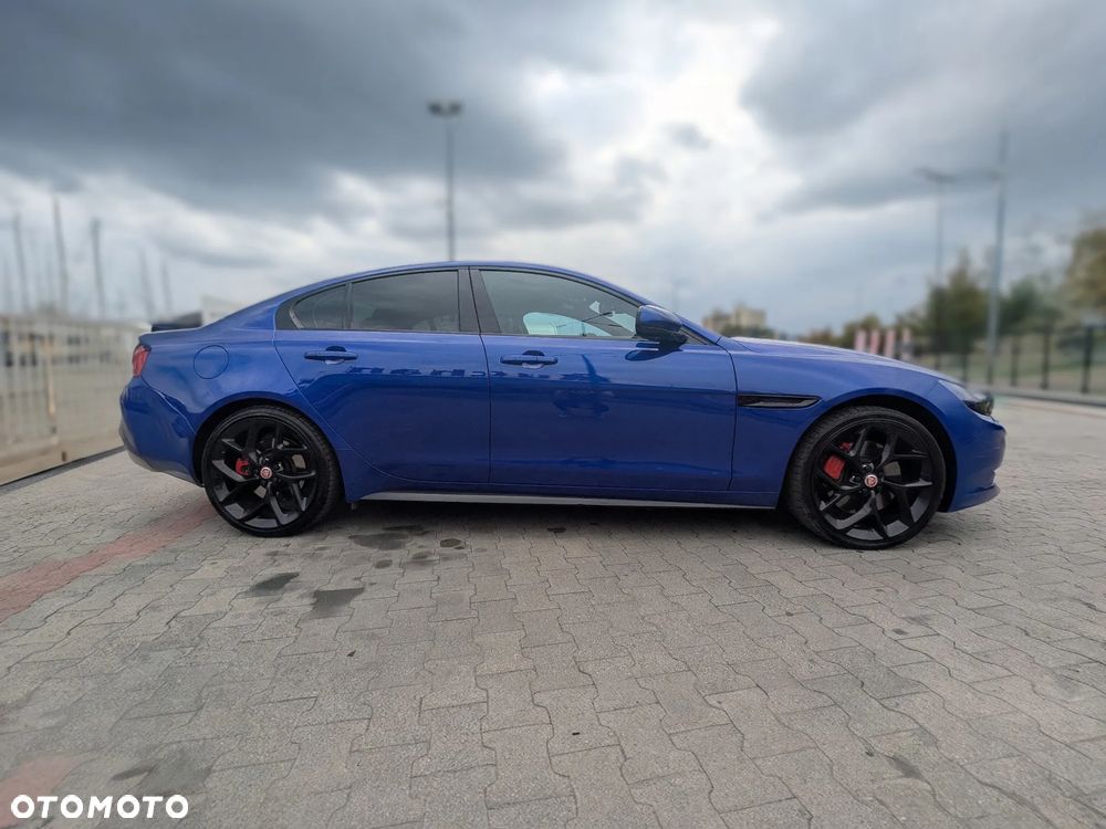 Jaguar XE S - 1