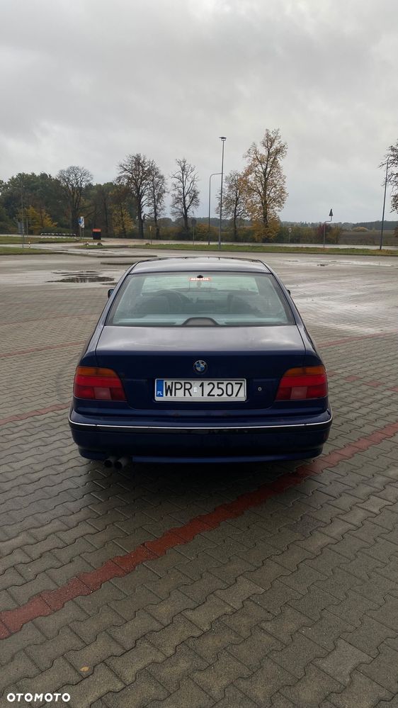 BMW Seria 5 523i - 4