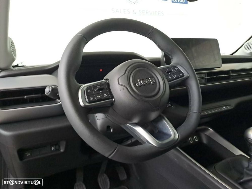 Jeep Avenger 1.2 GSE T3 Summit - 12