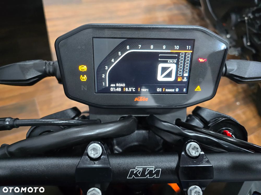 KTM Duke - 26