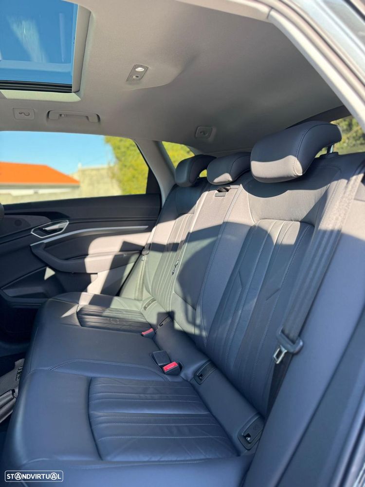 Audi e-tron 50 quattro Advanced - 7
