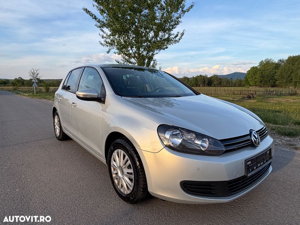 Volkswagen Golf 1.2 TSI Comfortline - 2