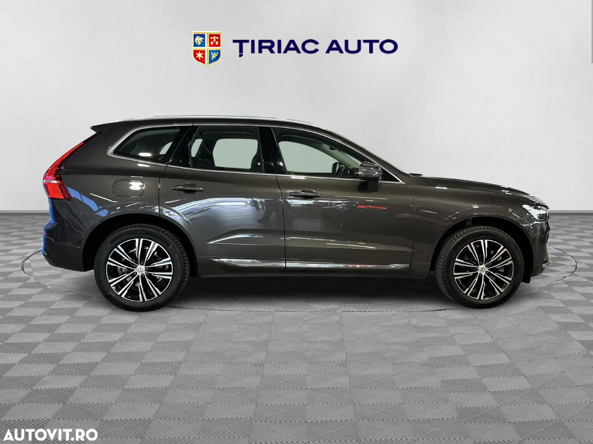 Volvo XC 60 T6 AWD Recharge Geartronic Inscription - 6